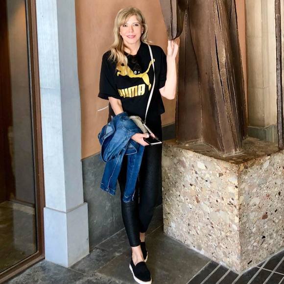 Meet your Posher, Kelly - Picture 1 of 1